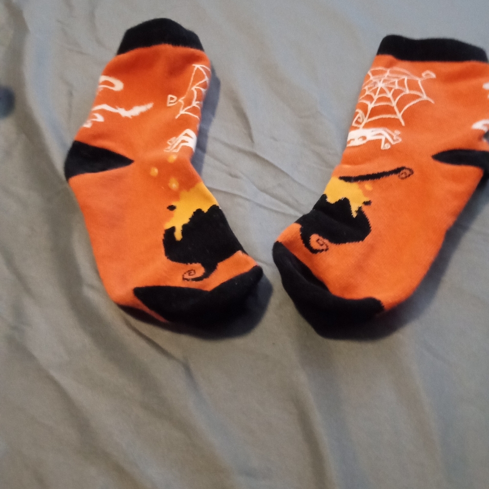 Socks - Picture 5 of 9